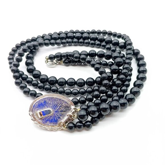 Unique Vintage Multistrand Choker, Black Lucite Beads Necklace with Oval Cabocho - Picture 4 of 4
